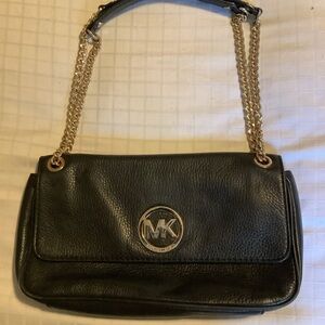 Michael Kor black shoulder bag
